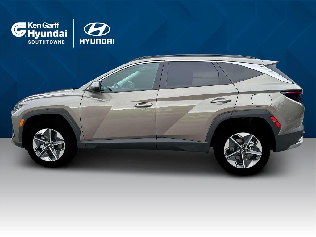 new 2025 Hyundai TUCSON Hybrid car, priced at $37,350