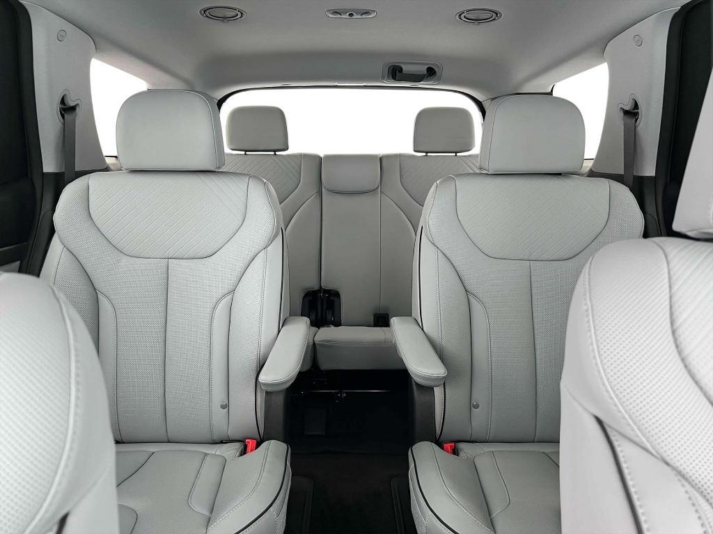 new 2025 Hyundai Palisade car, priced at $46,671