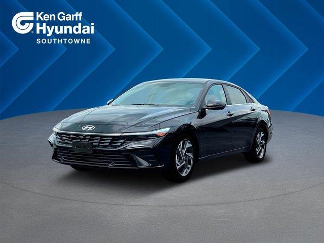 new 2025 Hyundai Elantra car, priced at $26,542
