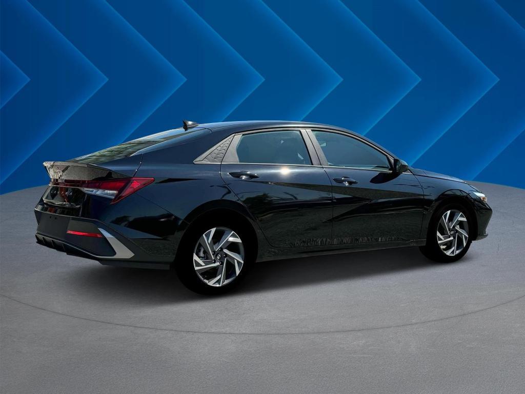 new 2025 Hyundai Elantra car, priced at $23,123