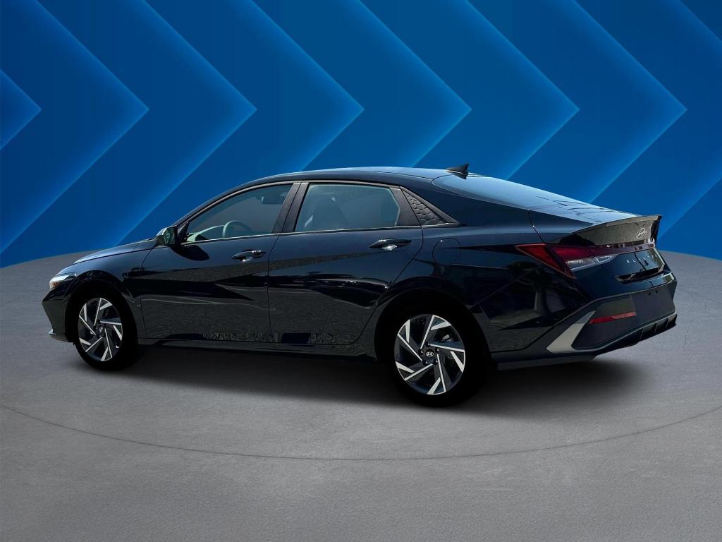 new 2025 Hyundai Elantra car, priced at $23,123