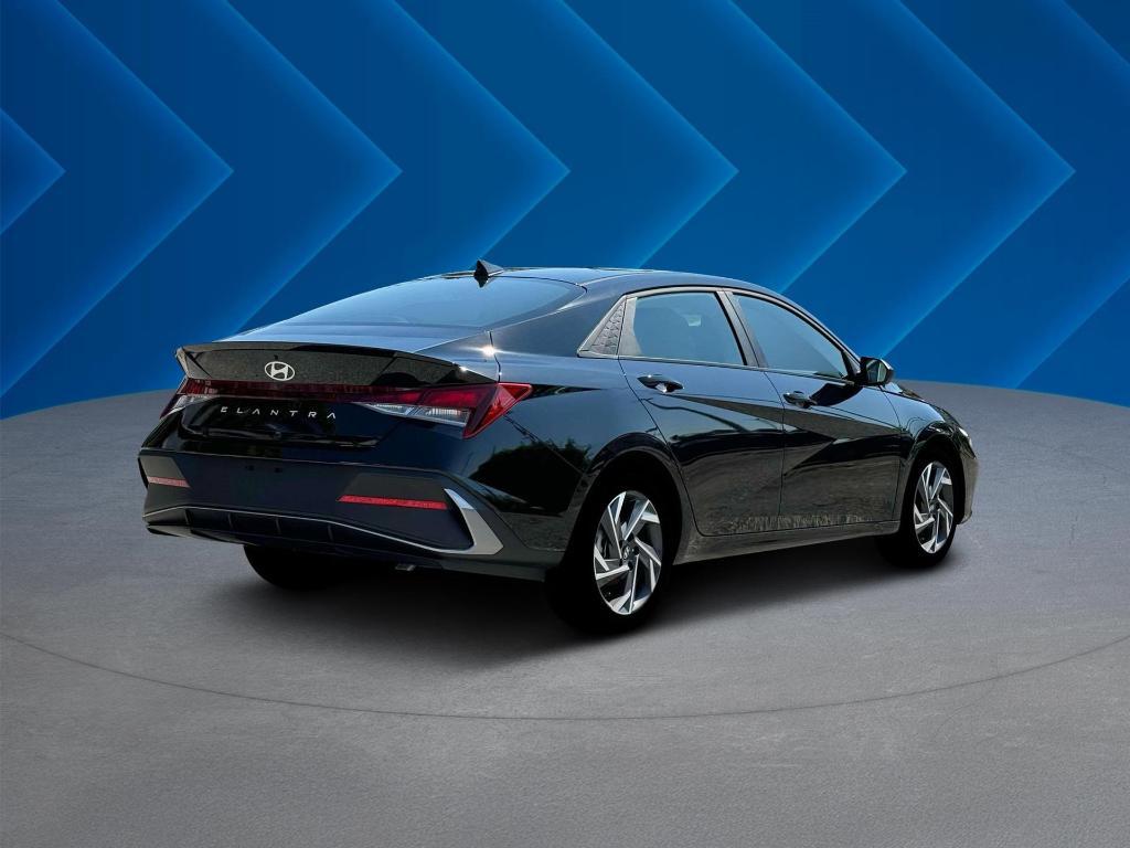 new 2025 Hyundai Elantra car, priced at $23,123