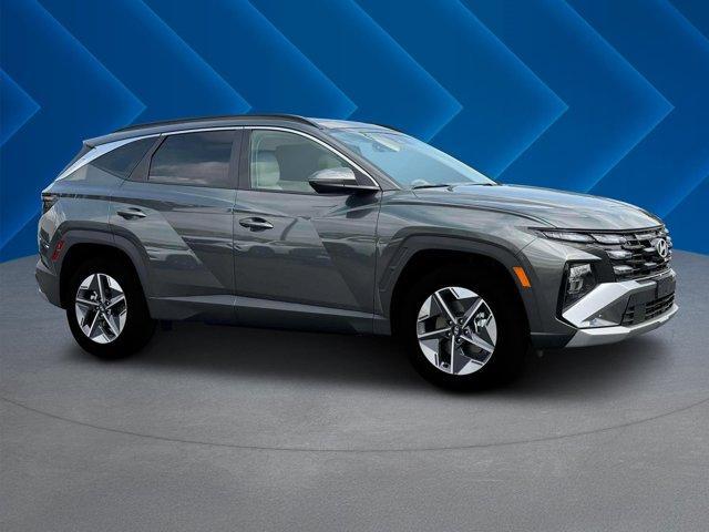 new 2025 Hyundai TUCSON Hybrid car, priced at $35,839