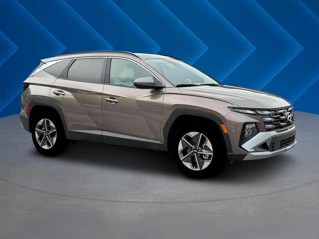 new 2025 Hyundai TUCSON Hybrid car, priced at $32,255