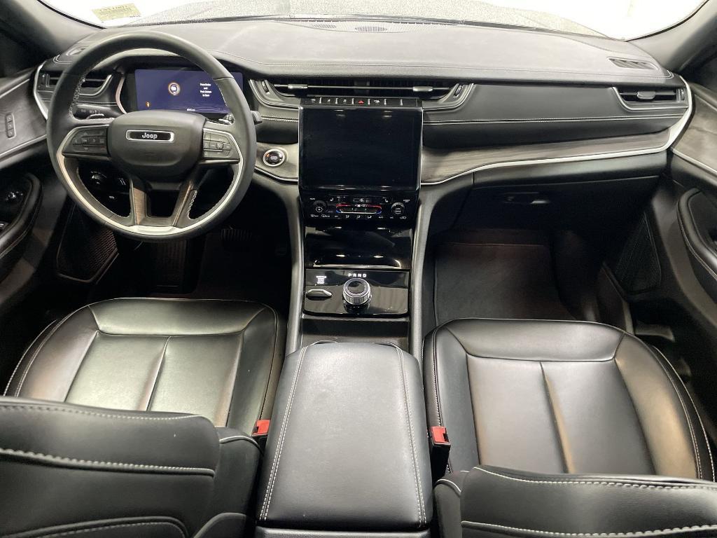used 2024 Jeep Grand Cherokee car, priced at $41,250