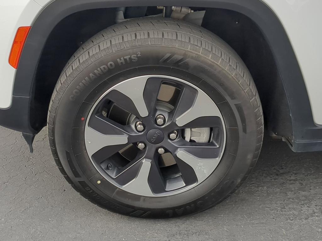 used 2024 Jeep Grand Cherokee 4xe car, priced at $25,850