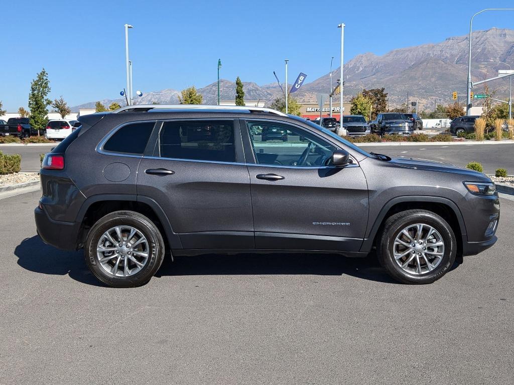 used 2021 Jeep Cherokee car, priced at $23,367