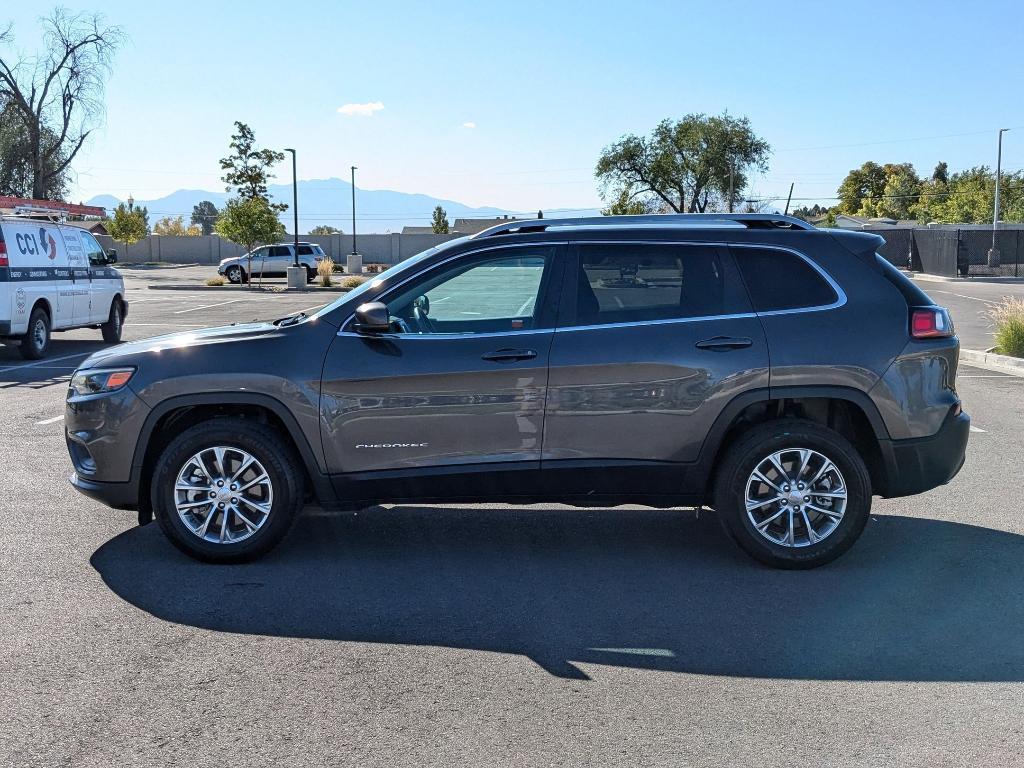 used 2021 Jeep Cherokee car, priced at $23,367