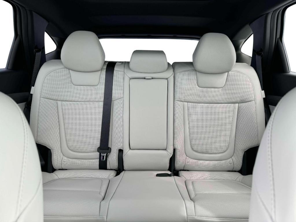 new 2025 Hyundai TUCSON Hybrid car, priced at $41,233