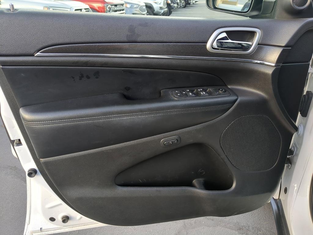 used 2018 Jeep Grand Cherokee car, priced at $18,350