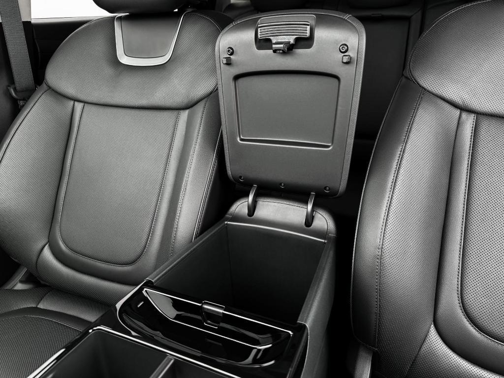 new 2025 Hyundai TUCSON Hybrid car, priced at $40,689