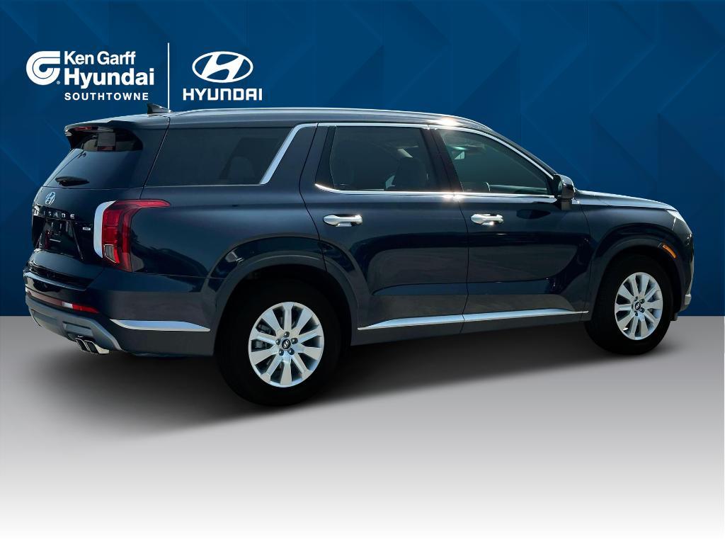 new 2025 Hyundai Palisade car, priced at $43,870