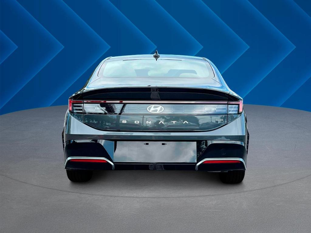 new 2025 Hyundai Sonata car, priced at $29,111