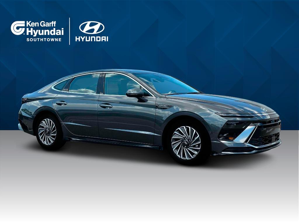 new 2025 Hyundai Sonata Hybrid car, priced at $37,400