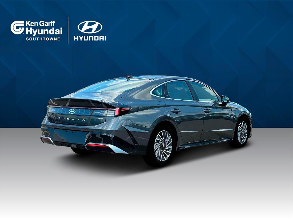 new 2025 Hyundai Sonata Hybrid car, priced at $37,400