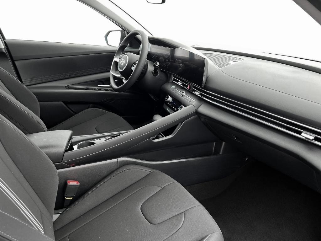 new 2025 Hyundai ELANTRA HEV car, priced at $24,436