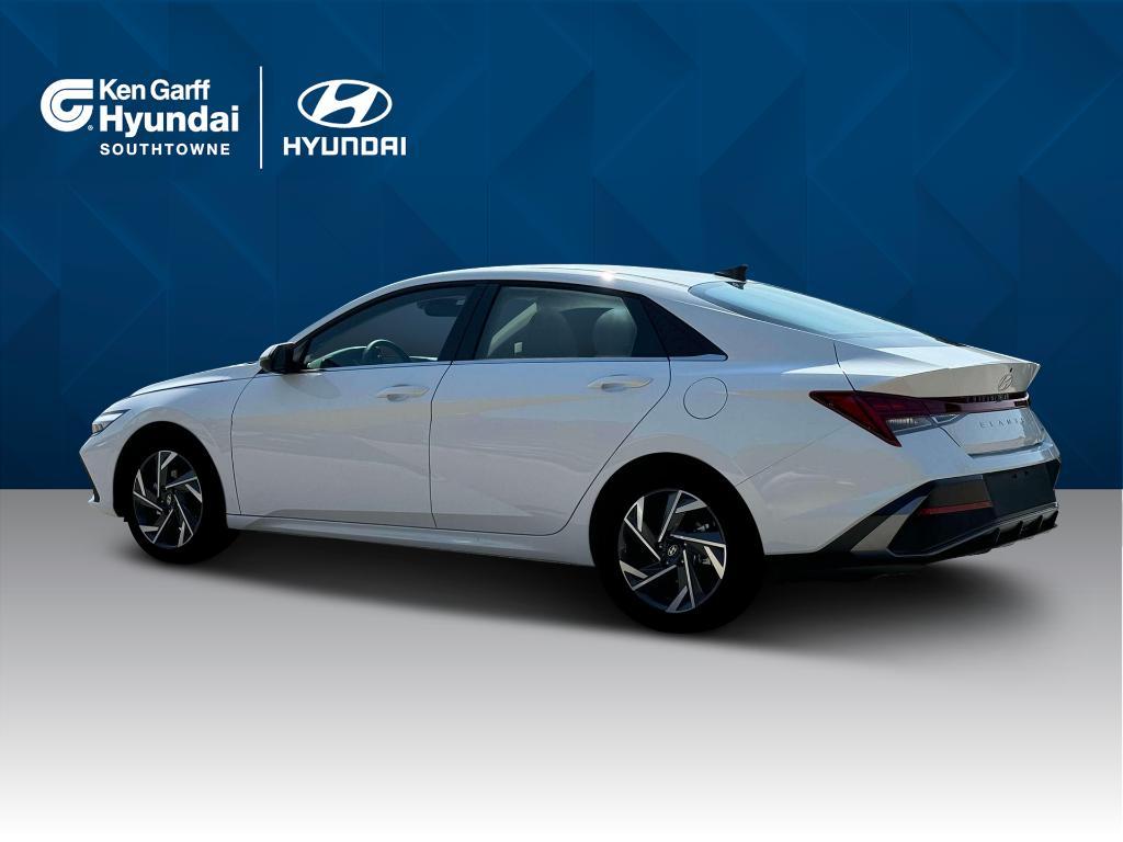 new 2025 Hyundai Elantra HEV car, priced at $31,555