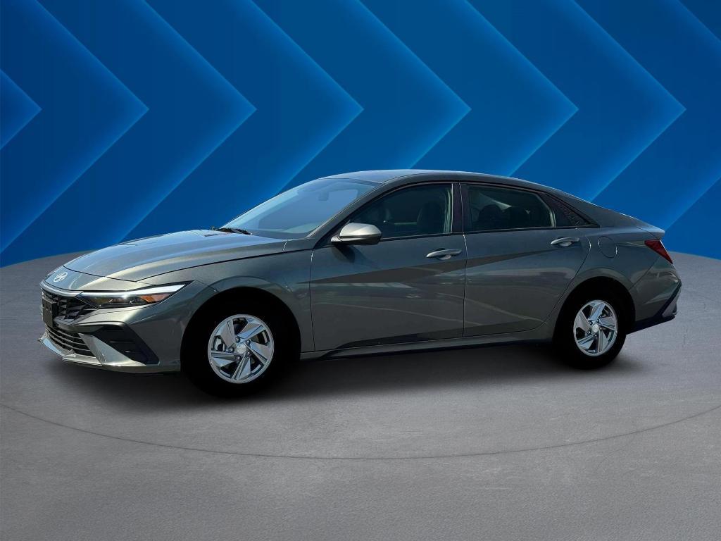 new 2025 Hyundai Elantra car, priced at $21,774