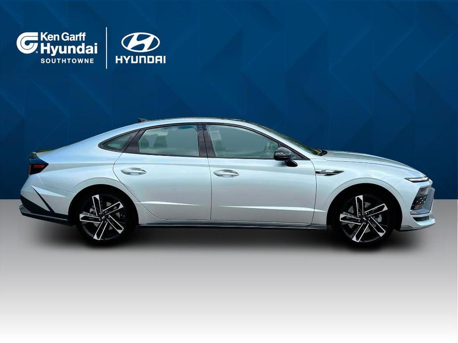 new 2024 Hyundai Sonata car, priced at $33,115