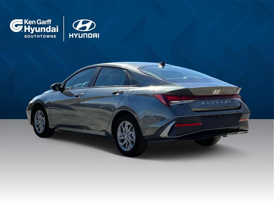 new 2024 Hyundai Elantra car, priced at $21,669