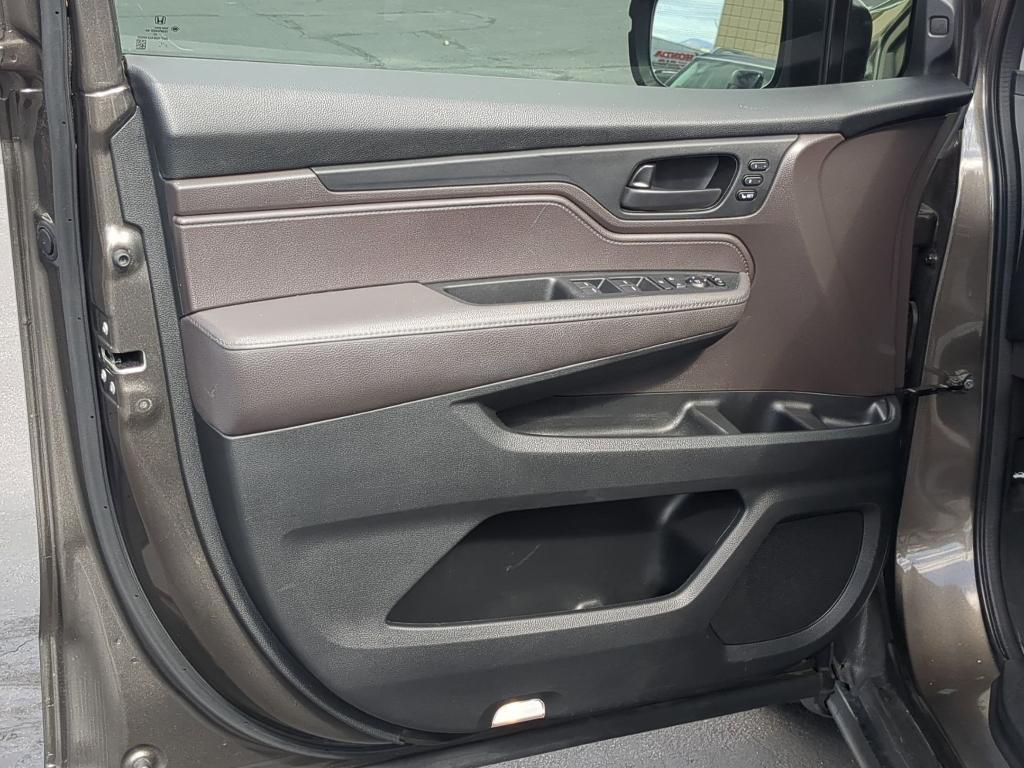 used 2018 Honda Odyssey car, priced at $21,450
