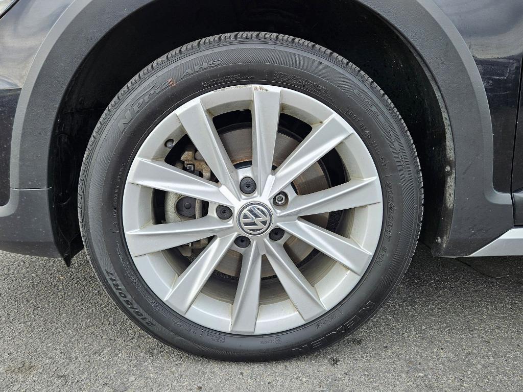 used 2019 Volkswagen Golf Alltrack car, priced at $17,350