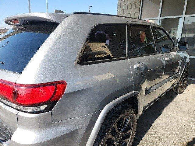 used 2017 Jeep Grand Cherokee car, priced at $16,860