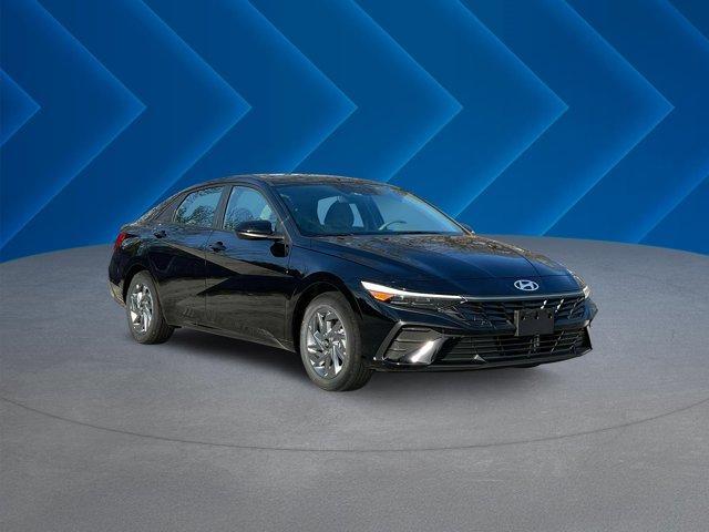 new 2025 Hyundai ELANTRA HEV car, priced at $24,895