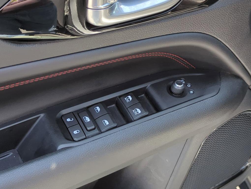 used 2022 Jeep Compass car, priced at $22,350