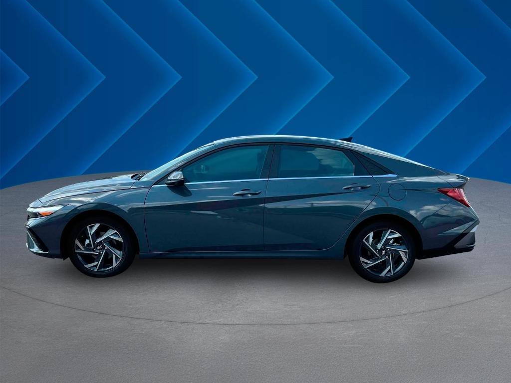 new 2025 Hyundai Elantra car, priced at $24,500