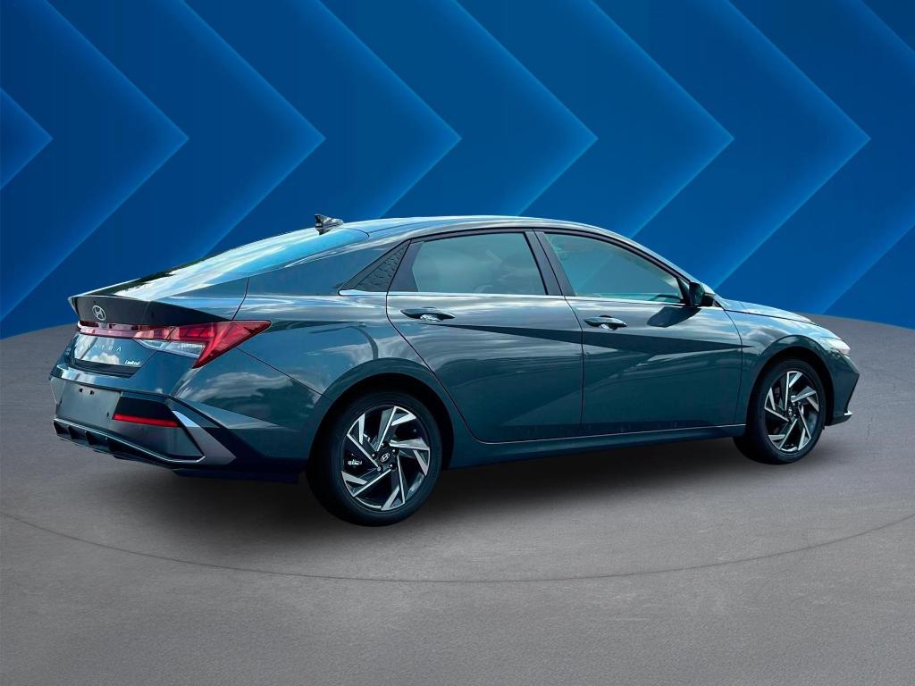 new 2025 Hyundai Elantra car, priced at $24,500