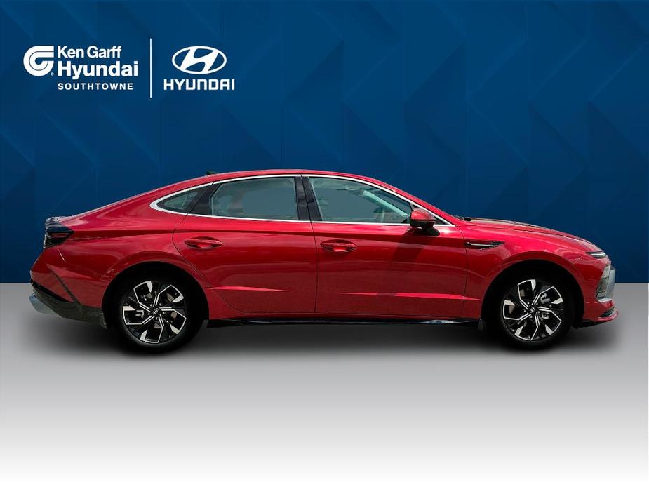 new 2025 Hyundai Sonata car, priced at $29,425