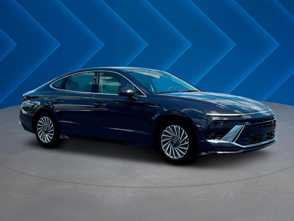 new 2025 Hyundai Sonata Hybrid car, priced at $29,470