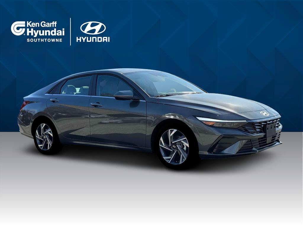 new 2025 Hyundai Elantra car, priced at $25,500