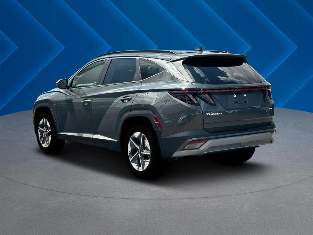 new 2025 Hyundai Tucson car, priced at $34,005