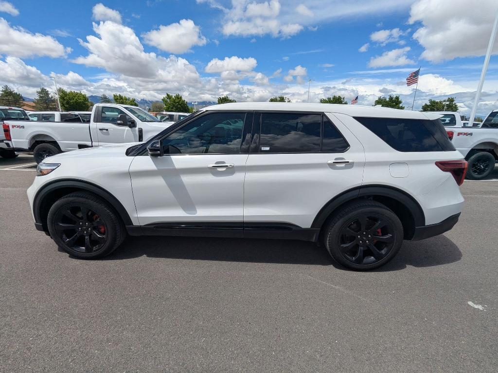 used 2022 Ford Explorer car, priced at $40,450