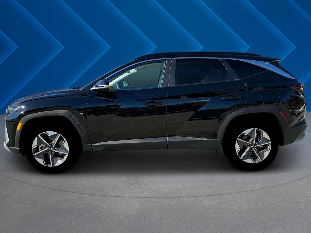 new 2025 Hyundai Tucson car, priced at $33,905