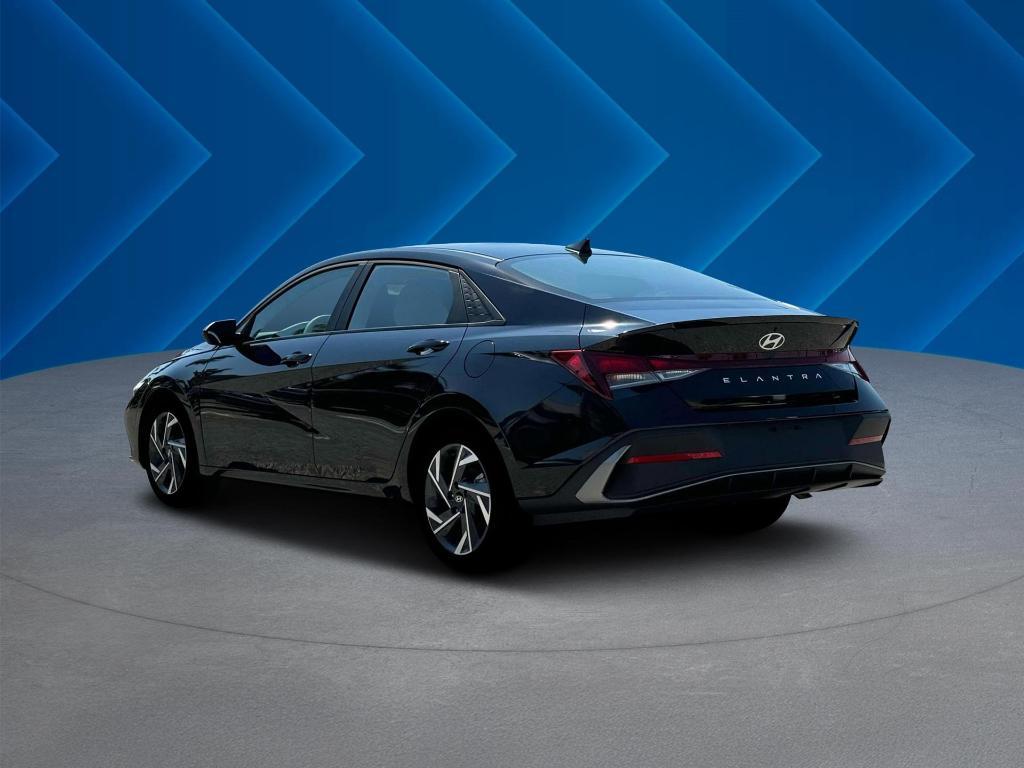 new 2025 Hyundai Elantra car, priced at $23,154