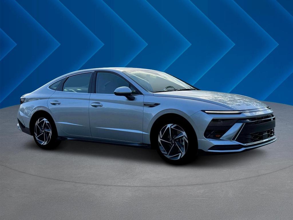 new 2025 Hyundai Sonata car, priced at $31,685