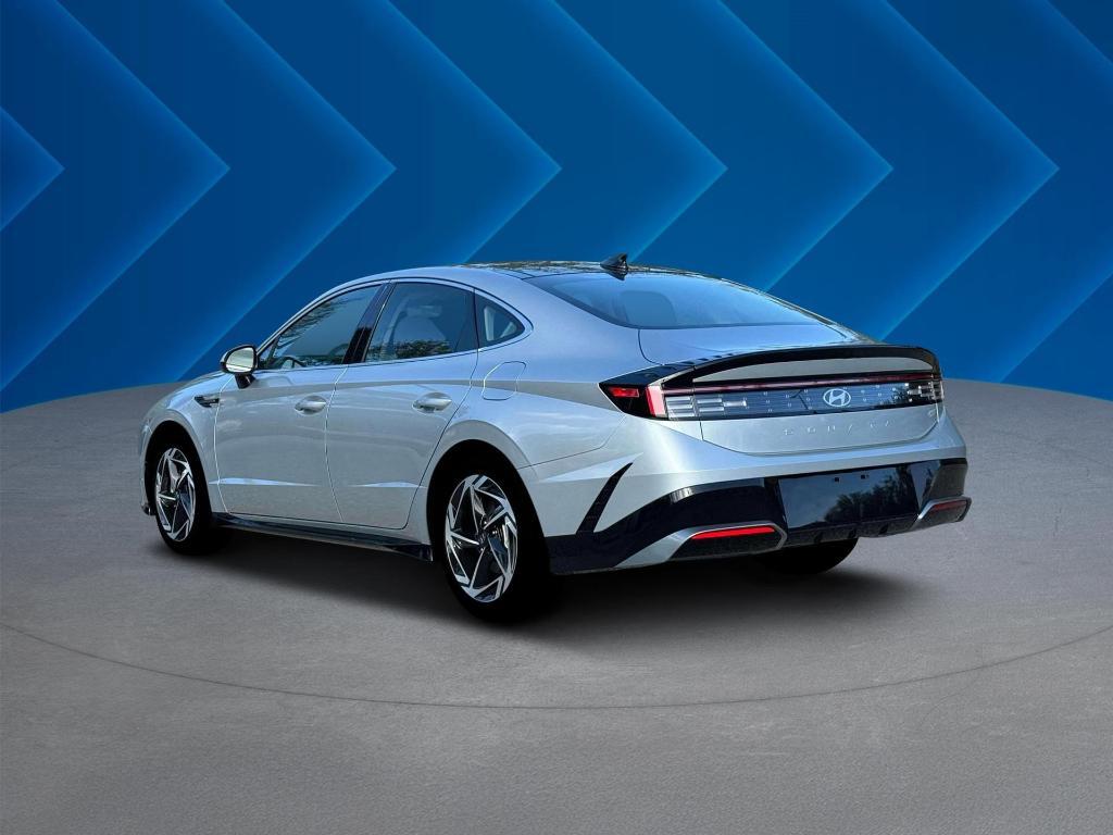 new 2025 Hyundai Sonata car, priced at $31,685