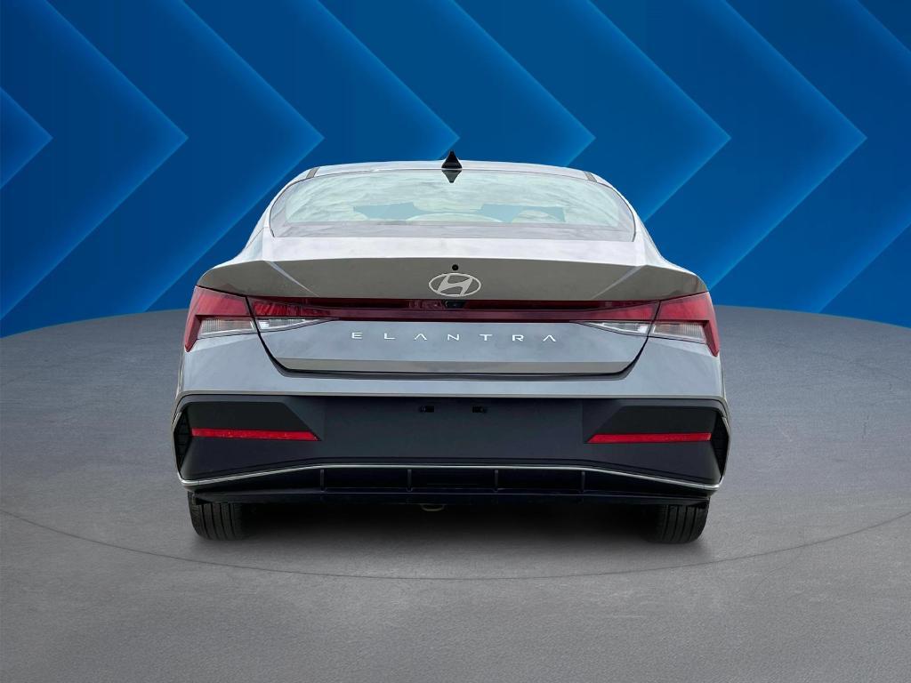 new 2025 Hyundai Elantra car, priced at $22,233