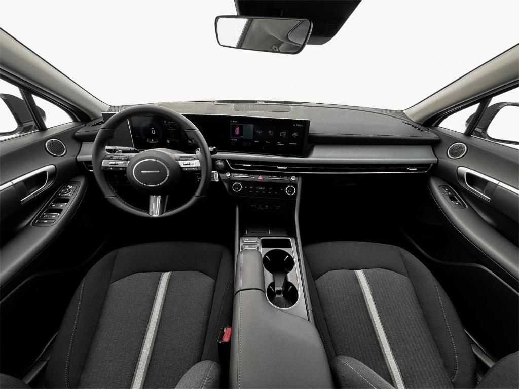 new 2025 Hyundai Sonata Hybrid car, priced at $31,377