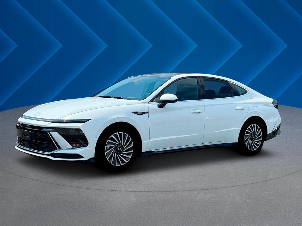 new 2025 Hyundai Sonata Hybrid car, priced at $37,673