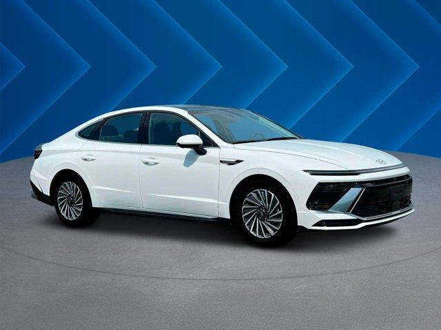 new 2025 Hyundai Sonata Hybrid car, priced at $38,173