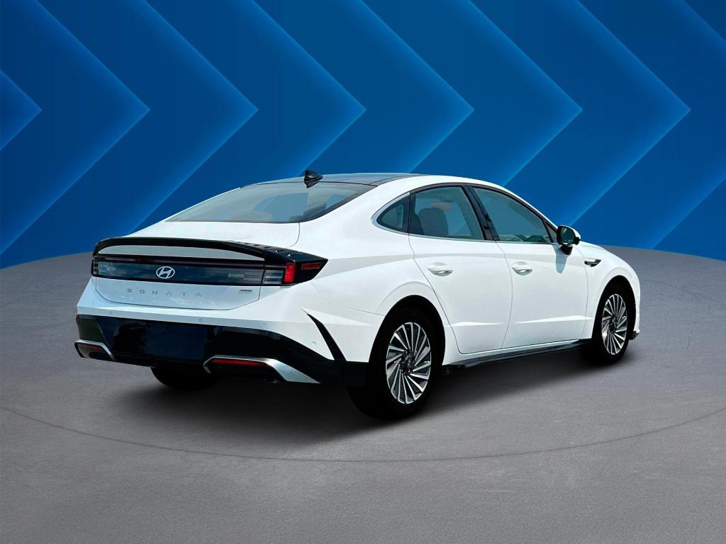 new 2025 Hyundai Sonata Hybrid car, priced at $37,673