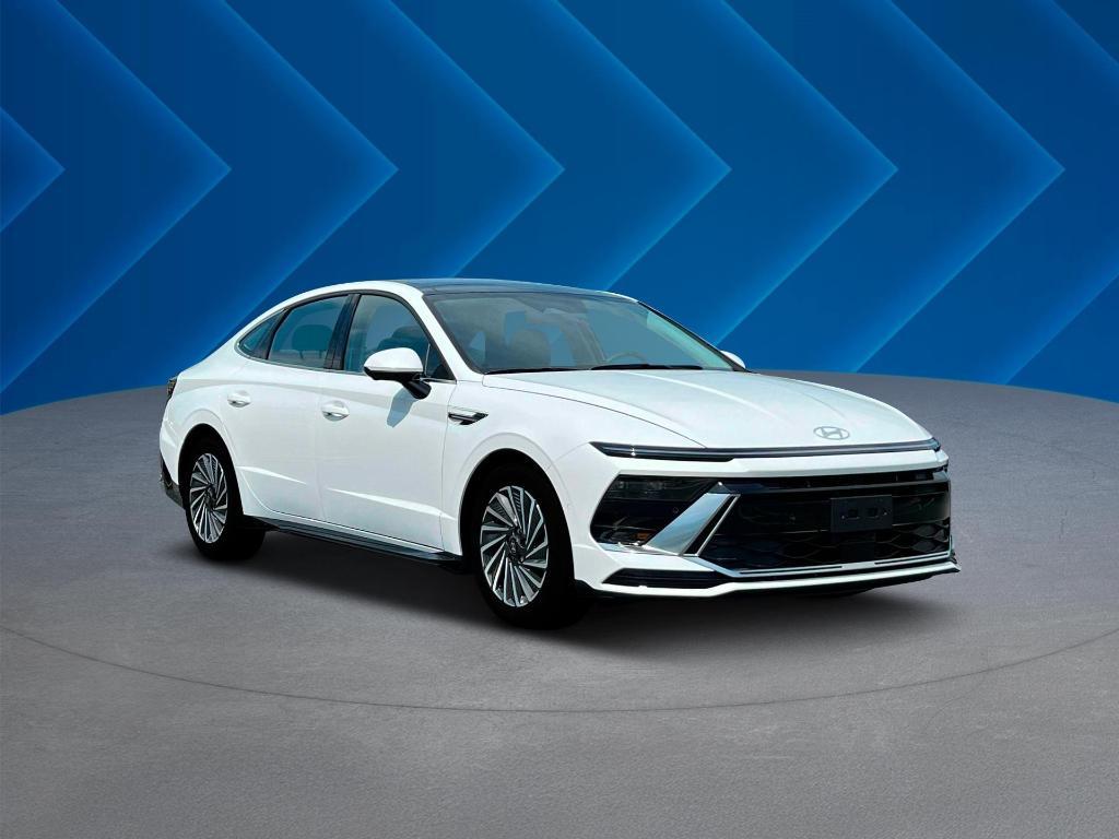 new 2025 Hyundai Sonata Hybrid car, priced at $37,673