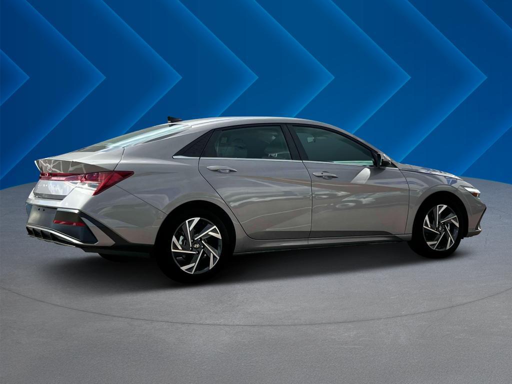 new 2025 Hyundai Elantra car, priced at $25,314