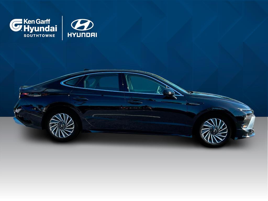 new 2024 Hyundai Sonata Hybrid car, priced at $35,460