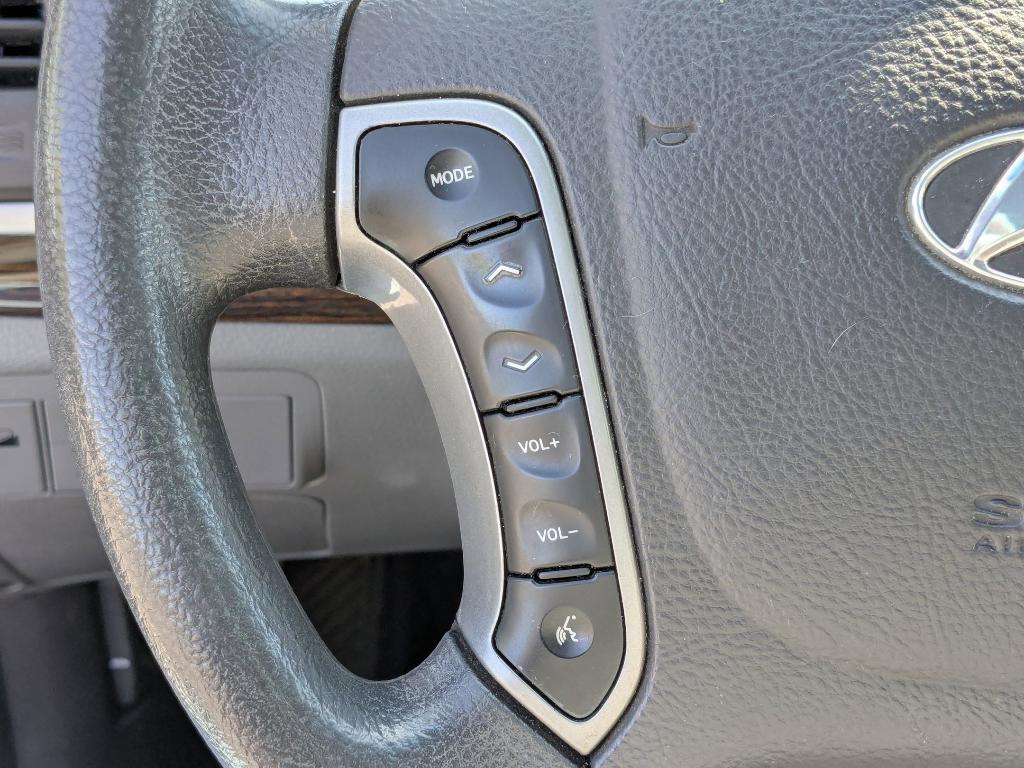 used 2012 Hyundai Santa Fe car, priced at $6,650
