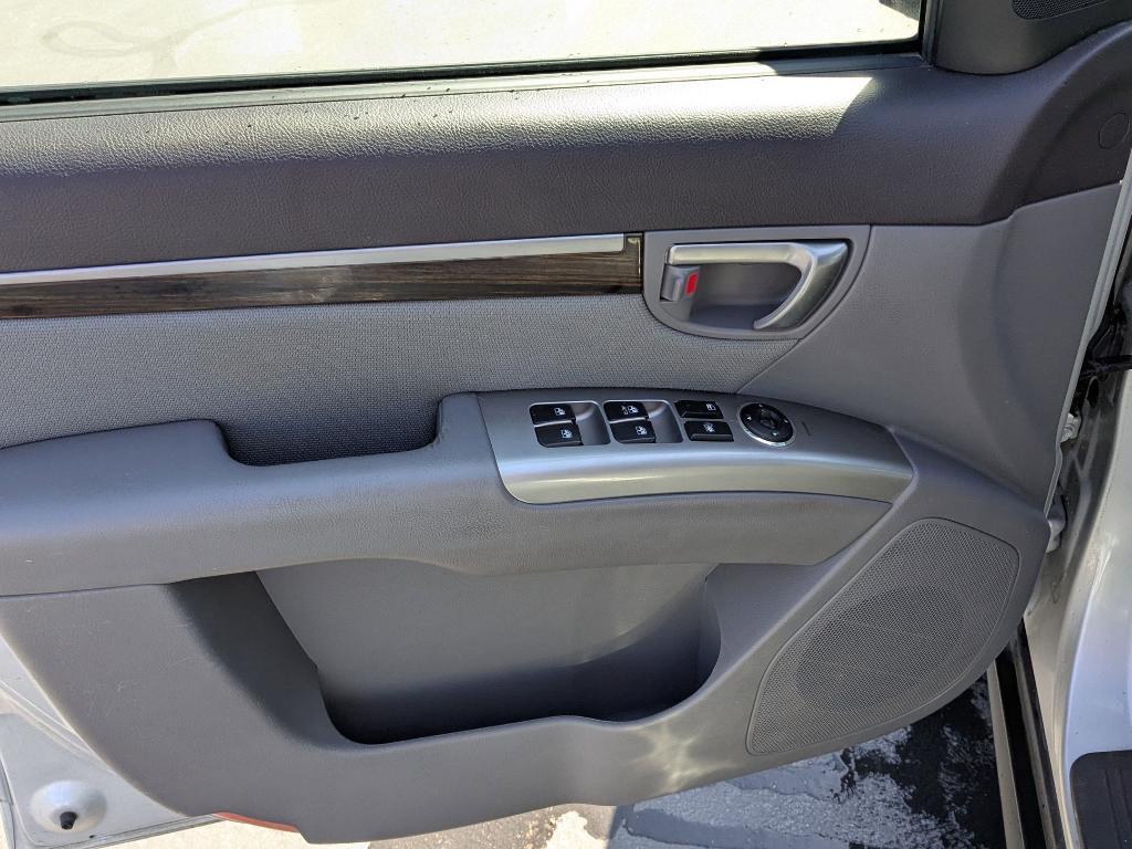 used 2012 Hyundai Santa Fe car, priced at $6,650